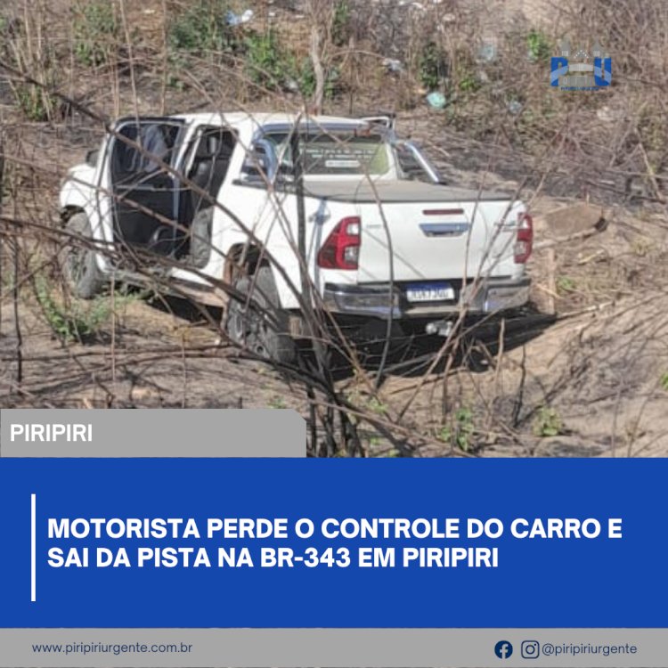 Motorista perde o controle do carro e sai da pista na BR-343 em Piripiri